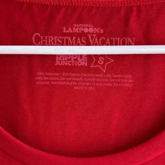 National Lampoon’s Christmas Vacation Fun, Old-Fashioned Griswold Christmas Tee - Picture 4 of 9